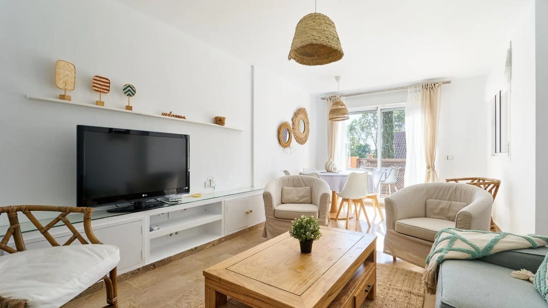 Stunning Duplex Penthouse 300M From The Beach Casares Apartment